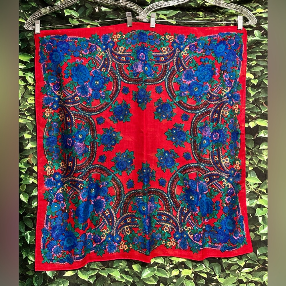 Vintage Challis by Berkshire Blue Rose Red Print Scarf 30" Square